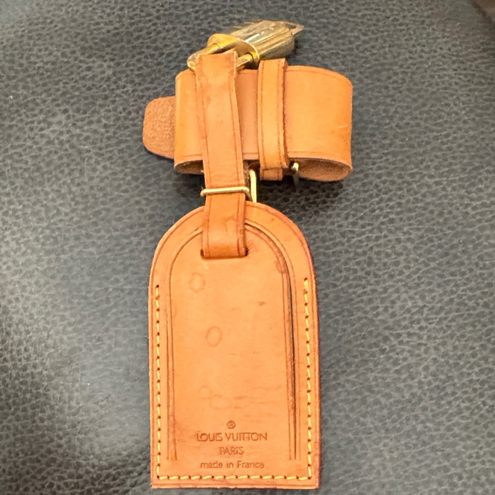 Louis Vuitton Brown Leather Luggage Tag